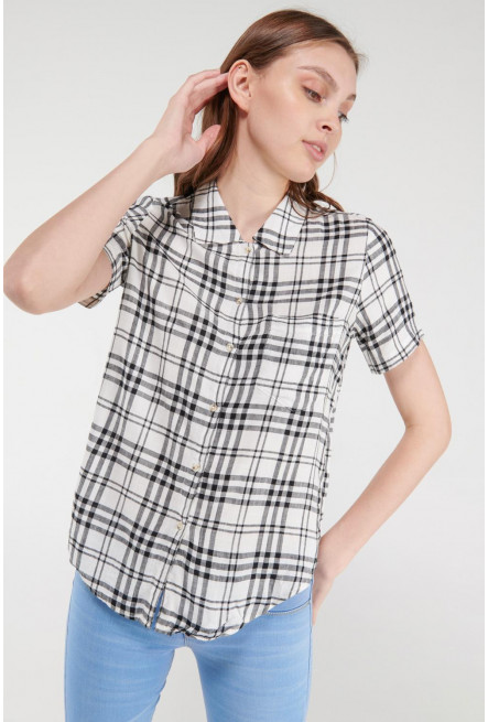 Blusa a cuadros manga corta