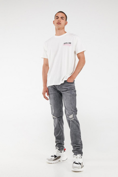 Camiseta manga corta con estampado.