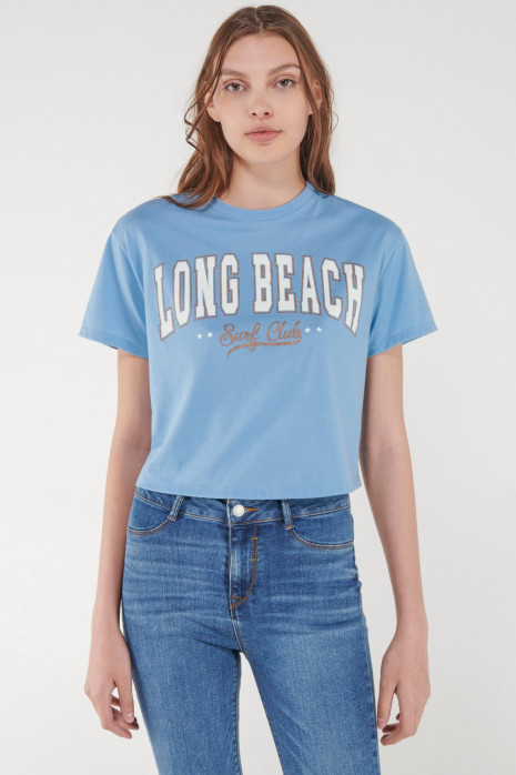 Camiseta, manga corta, con estampado en frente.