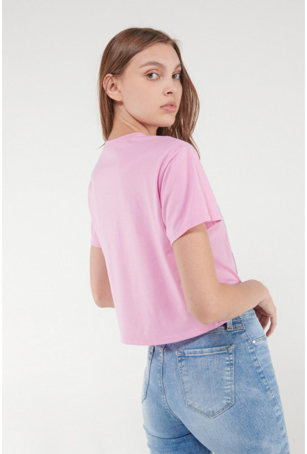 Camiseta, manga corta, con estampado en frente.