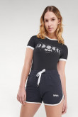 Short, bordado en frente de NASA.