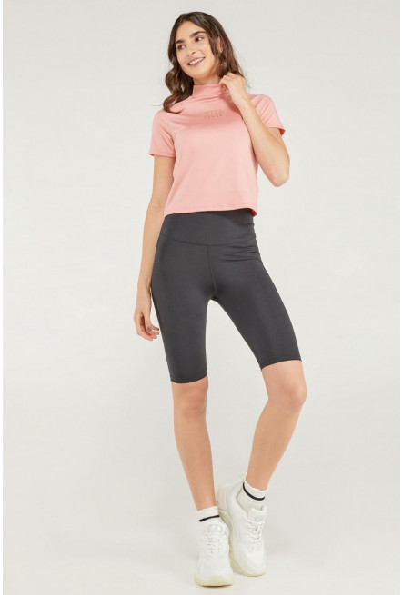 Camiseta Fit manga ranglan corta con estampado.