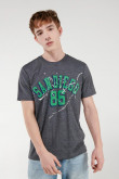 Camiseta básica manga corta estampada.