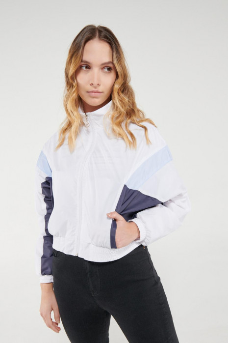 Chaqueta liviana