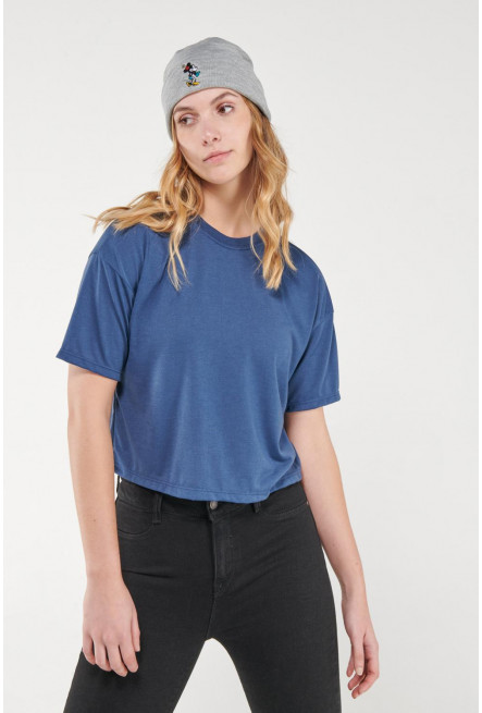 Camiseta, manga corta, cuello redondo, unicolor.