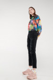 Chaqueta liviana estampada
