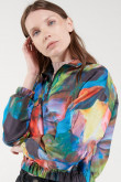 Chaqueta liviana estampada