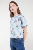 Camiseta, manga corta, floral.