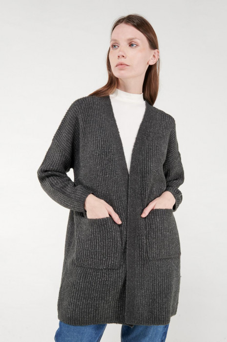 Cardigan unicolor con bolsillos