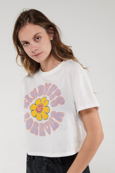 Camiseta, manga corta, con estampado en frente.