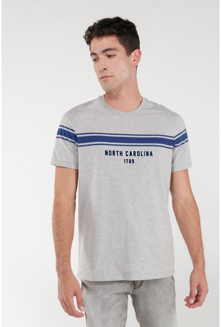 Camiseta masculina cuello redondo estampada.