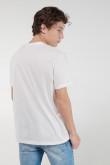 Camiseta básica manga corta estampada.