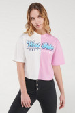 Camiseta, manga corta, con estampado en frente.