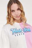 Camiseta, manga corta, con estampado en frente.