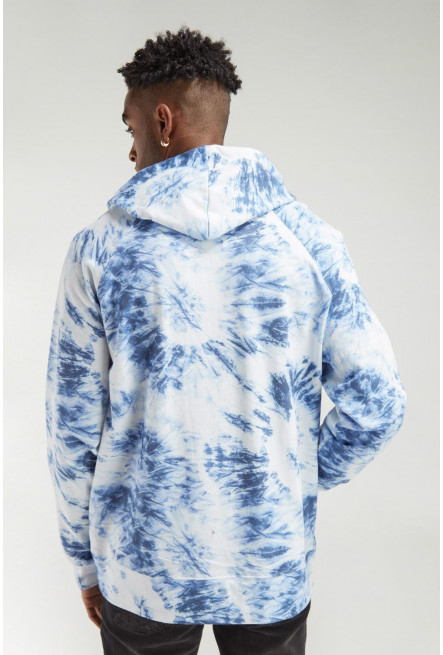 Buzo estampado fit con capota.