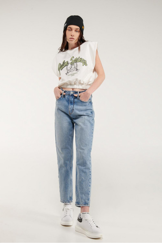 Camiseta sin mangas estampada con elástico en cintura.