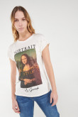 Camiseta, manga corta, con perlas en frente y estampado de la Gioconda.