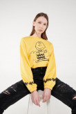 Buzo cerrado, con recogido en cintura, estampado de Snoopy.