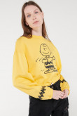 Buzo cerrado, con recogido en cintura, estampado de Snoopy.