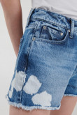 Short jean con laser