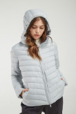 Chaqueta acolchada con capota