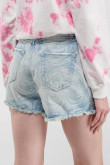 Short jean