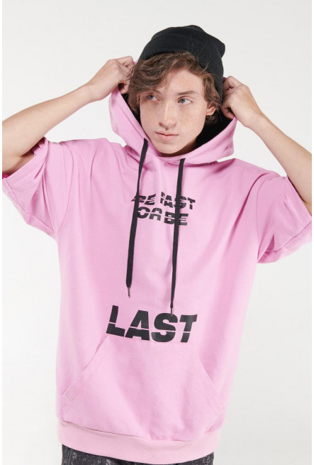 Buzo con capota y estampado frente