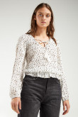 Blusa en tela fluida, estampada con lace