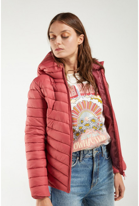 Chaqueta acolchada con capota