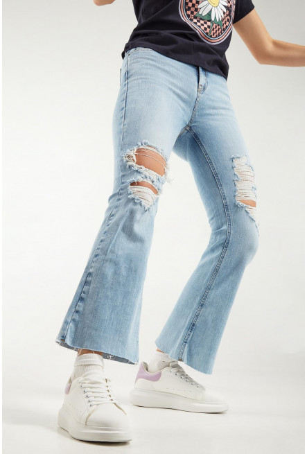 Jean cropped con rotos
