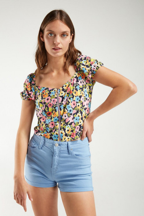 Short unicolor tiro alto