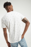 Camiseta manga corta con estampado.