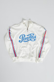 Buzo para mujer con estampado en frente y mangas de Pepsi.
