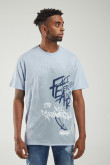 Camiseta manga corta con estampado.