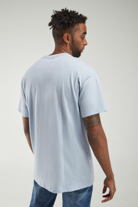Camiseta manga corta con estampado.