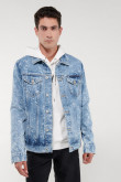 Chaqueta de jean con laser
