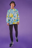 Buzo Tie dye, cuello redondo estampado en frente.