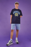 Camiseta estampada, cuello redondo, manga corta.
