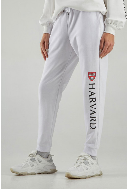 Pantalón jogger, con estampado en bota frente, de Harvard