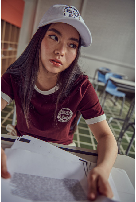 Camiseta, con estampado en frente, de Harvard