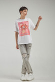 Camiseta básica manga corta estampada.