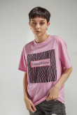 Camiseta, manga corta, con estampado en frente.