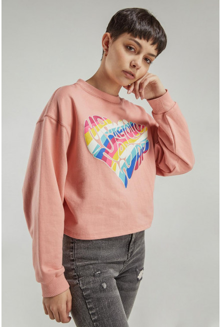 Buzo cuello redondo estampado.