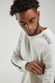 buzo-cuello-redondo-estampado