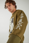 Buzo cuello redondo estampado.