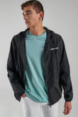 Chaqueta liviana con capota
