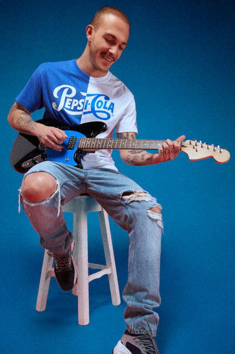 Camiseta manga corta, estampada de Pepsi.