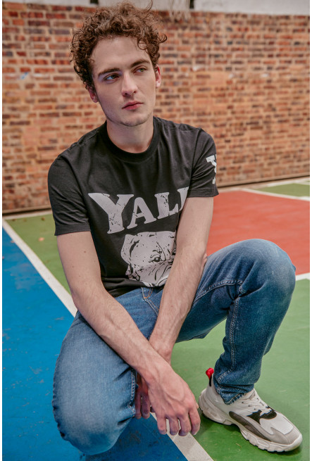 Camiseta, con estampado en frente y manga, de Yale