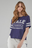 Camiseta, con estampado en frente y mangas, de Yale.