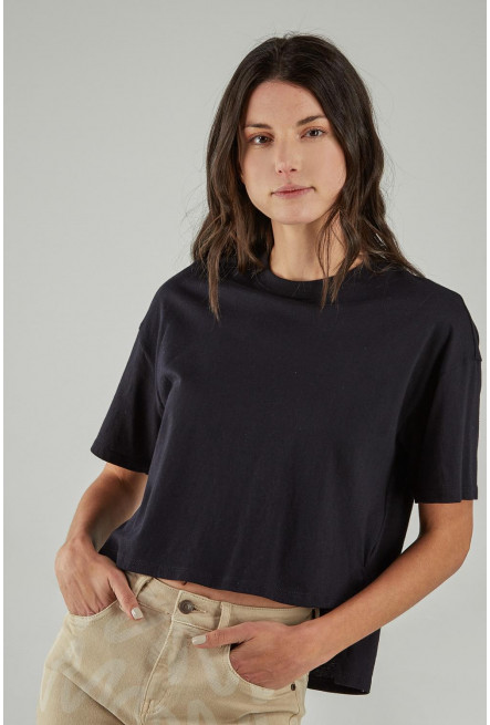 Camiseta, manga corta, cuello redondo, unicolor